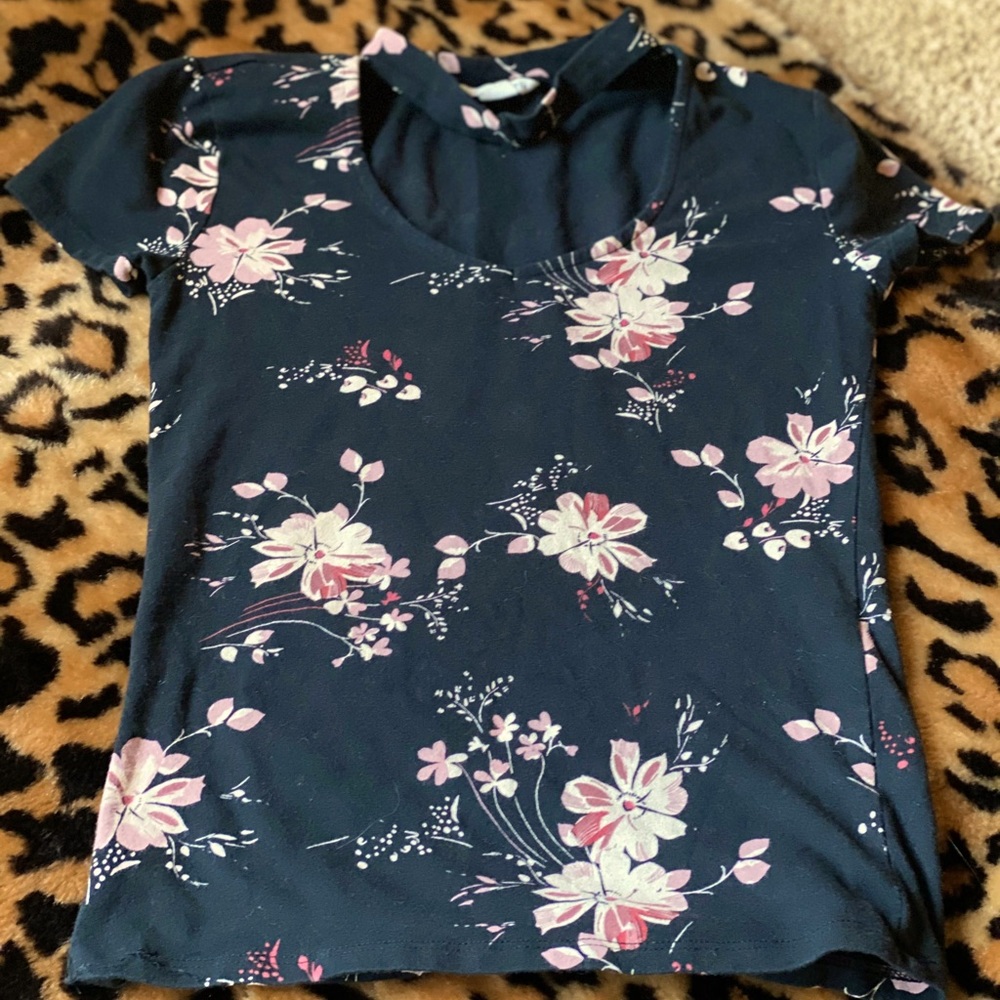 Black Floral XS Hollister Tee with Choker Neckline